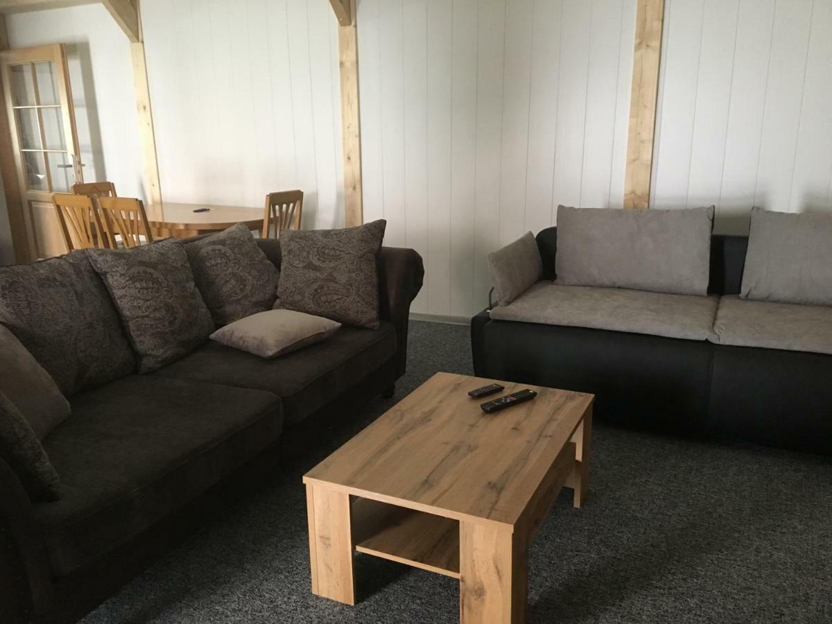 ホテル Zehnthof Geldersheim エクステリア 写真